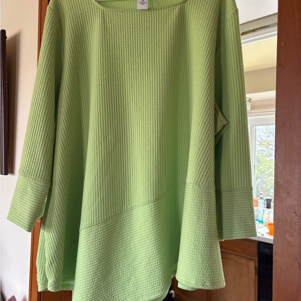 Ruby Rd. Light Green Textured Tunic NWT - image 2